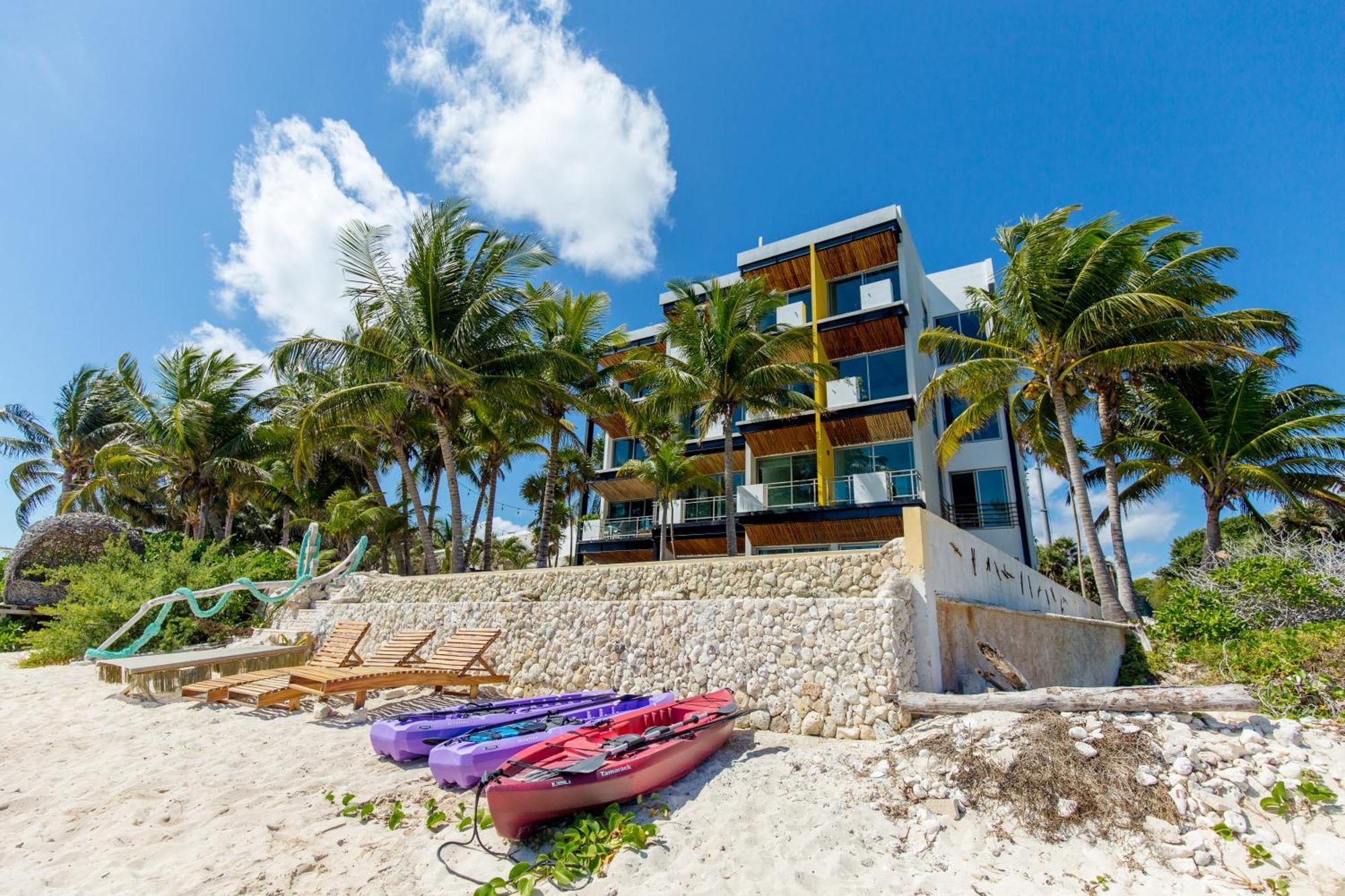 Angelina 28 Beachfront And Family Apartments - Modern And Relaxing Long Stays - 20 Min From Cancun Airport Puerto Morelos Ngoại thất bức ảnh