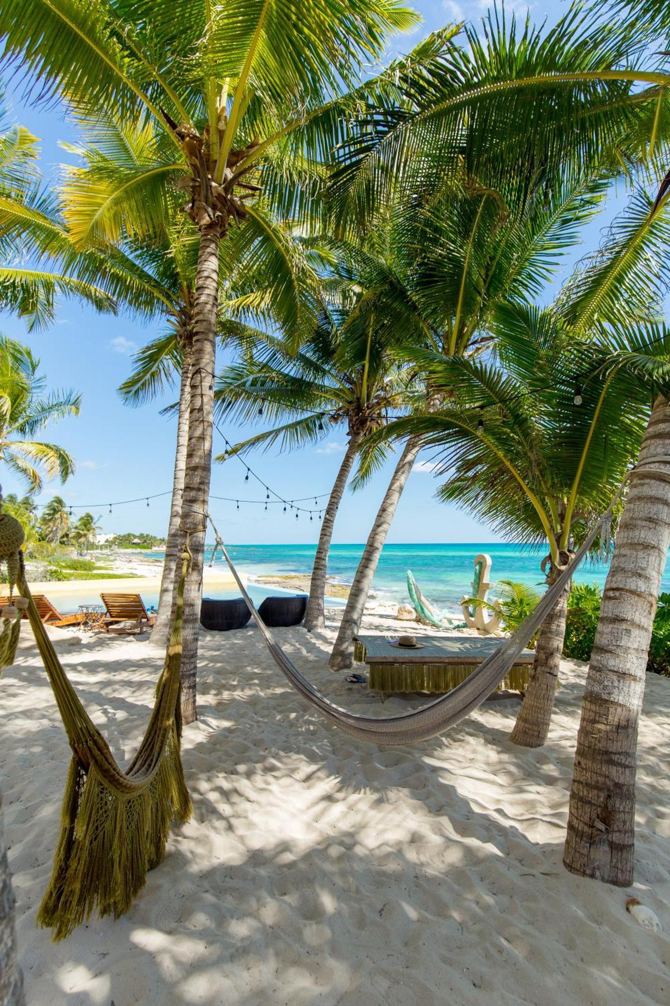 Angelina 28 Beachfront And Family Apartments - Modern And Relaxing Long Stays - 20 Min From Cancun Airport Puerto Morelos Ngoại thất bức ảnh
